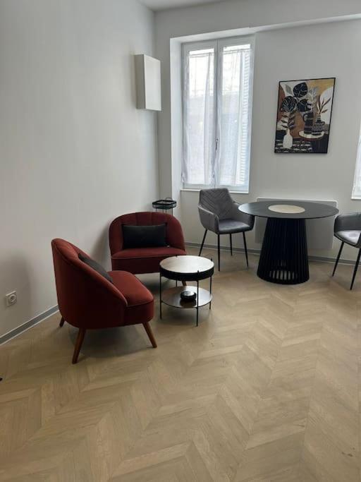 Appartement Spa 2 Pers-Couteliers-Centre Ville Moulins  Buitenkant foto