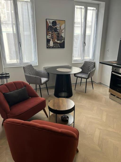 Appartement Spa 2 Pers-Couteliers-Centre Ville Moulins  Buitenkant foto